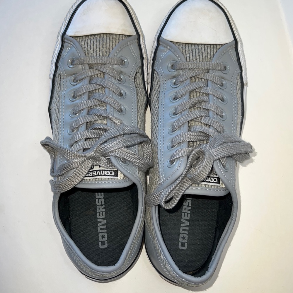 Mens Converse grey textured material size 9